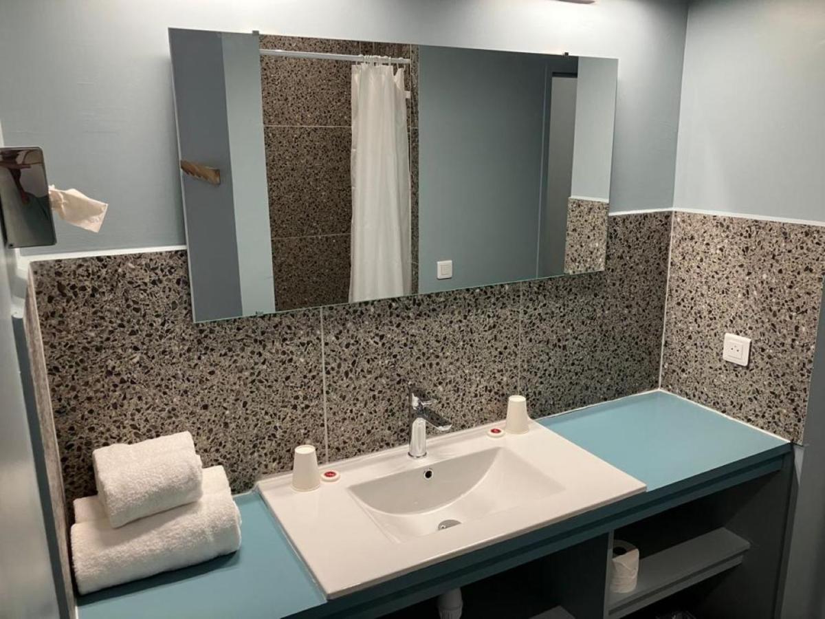 Appartement Calme Centre Ville A 80M Des Halles Narbonne Eksteriør billede
