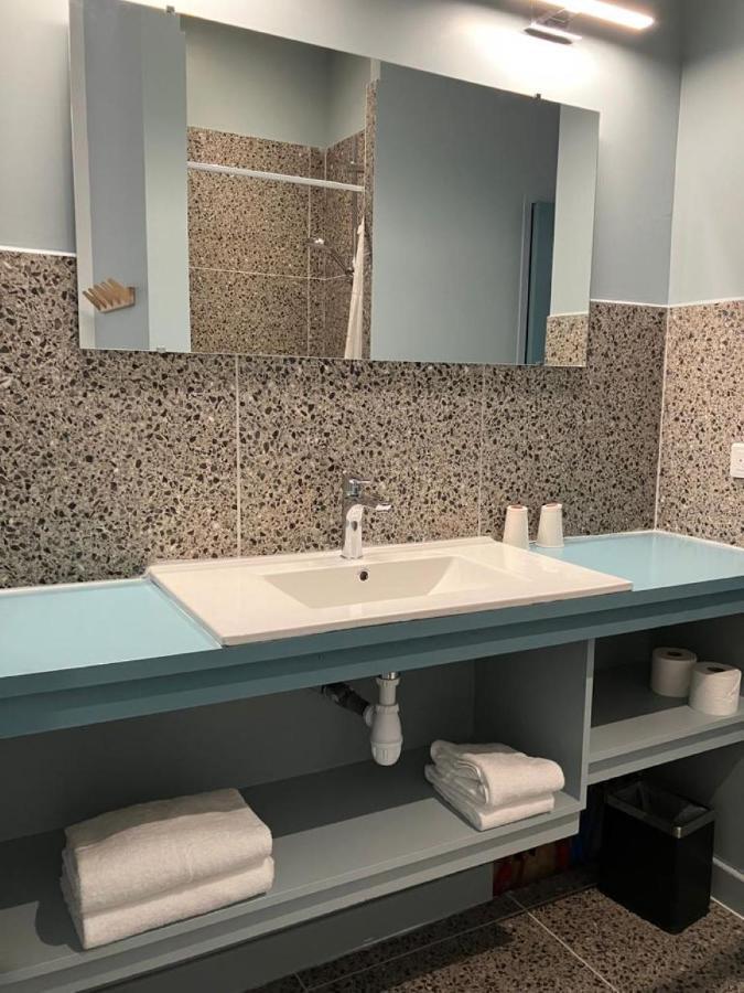 Appartement Calme Centre Ville A 80M Des Halles Narbonne Eksteriør billede